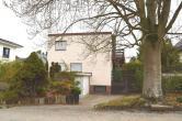 Das Haus von der Straße aus