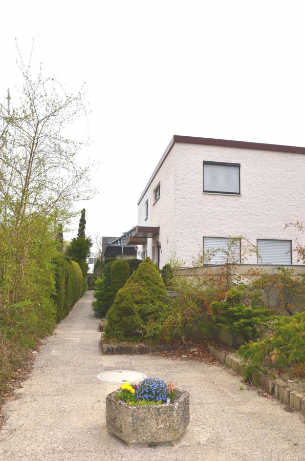 Haus-Zuwegung
