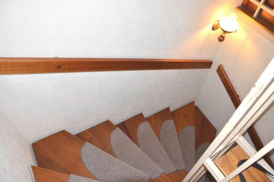 Treppe ins UG