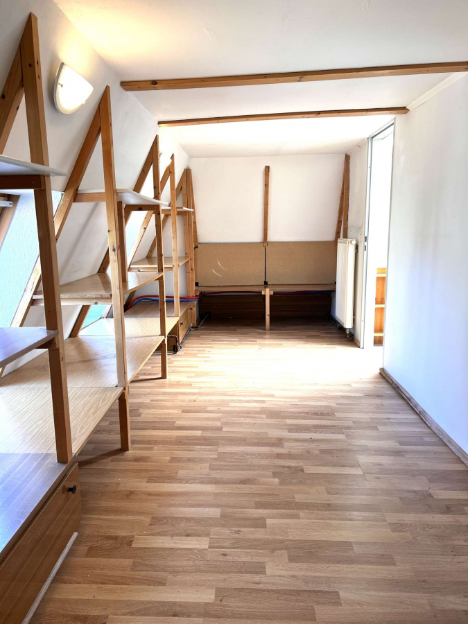 Ihr Bücherzimmer unterm Dach?
