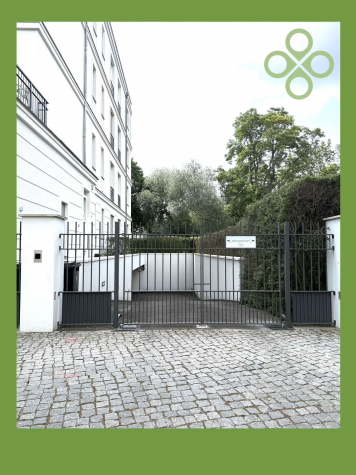 ***Ein geschützter TG-Stellplatz im Villenquartier „Diplomaten Park***, 10785 Berlin, Parken