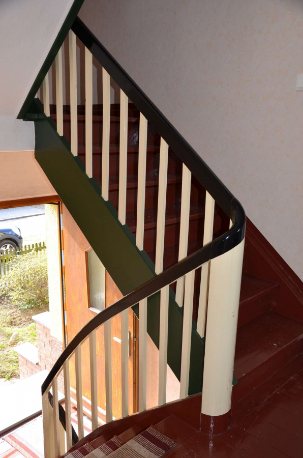 Treppe ins Dach